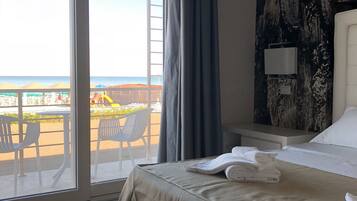 Habitación doble estándar, vista al mar | Vista desde la habitación