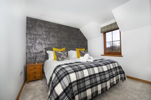 2 dormitoris, llençols de cotó egipci i roba de llit hipoal·lergògena 