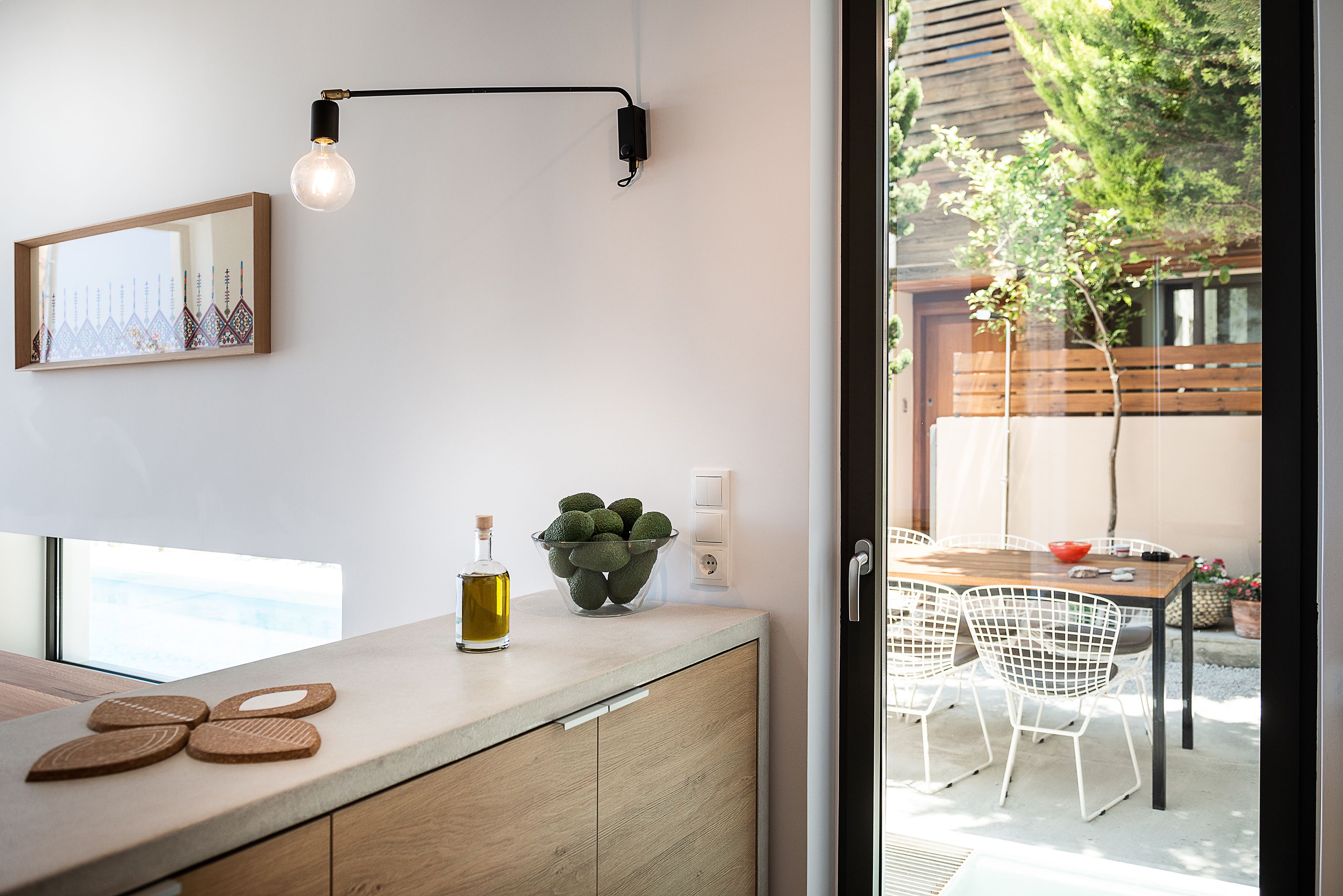 Vila design, várias camas, para não fumantes | Cozinha privada | Geladeira grande, micro-ondas, fogão, cooktop