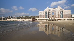 منظر من الجو على ارتفاع عالٍ