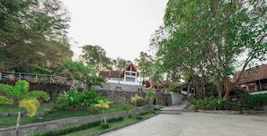 Property grounds - Krabi Villa Phu Khao Private Resort (Krabi)