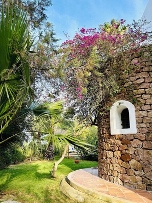 Property grounds - Beautiful house for 6 people located in the countryside (Santa Eulària des Riu)