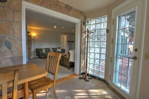 TV, fireplace, books - Victorian Home w/ Contemporary Interior In Dwntwn (Basalt)