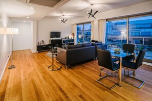 Interior - Amazing balcony in Puerto Madero! (Buenos Aires)