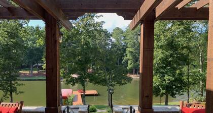 Huge Home on Water, Sleeps 16, Lots of Family Activities Included on Property!