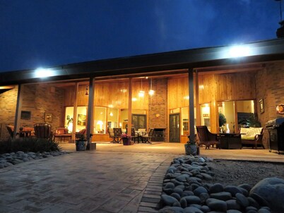 Rancho Venado Tucson, One of a kind, spiritual desert oasis in NE Tucson