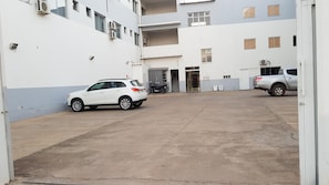 Free self-parking - Gran Norte Hotel (Salinas)