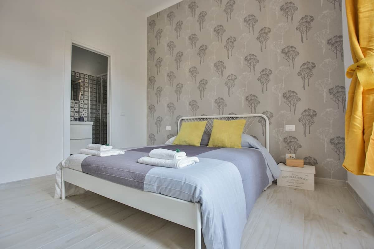 ห้องคอมฟอร์ท | เครื่องนอนระดับพรีเมียม, ผ้านวมขนเป็ด, มินิบาร์, ตู้นิรภัยในห้องพัก