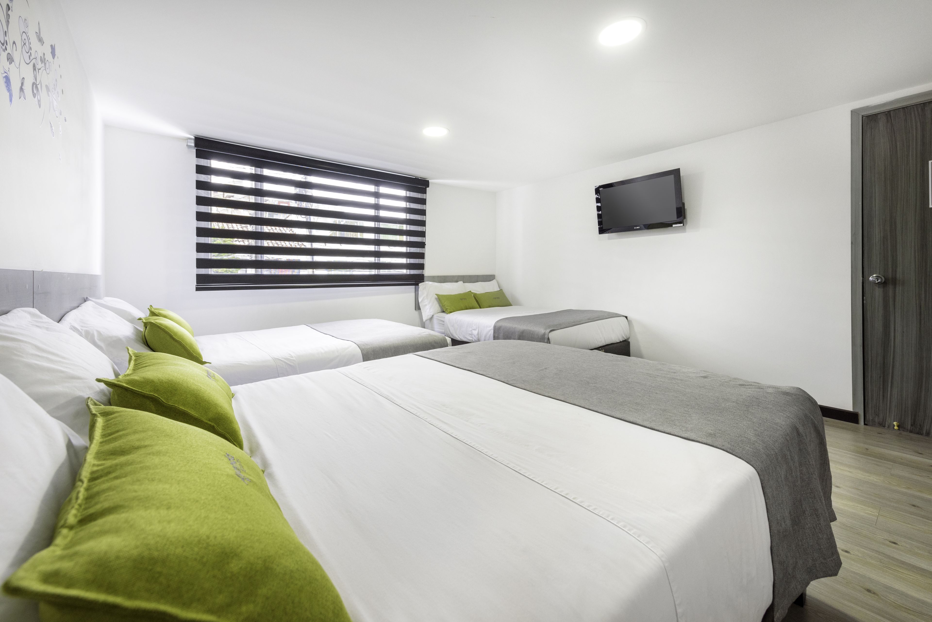 standard triple room, private bathroom | 1 bedroom, premium bedding, laptop workspace, free wifi