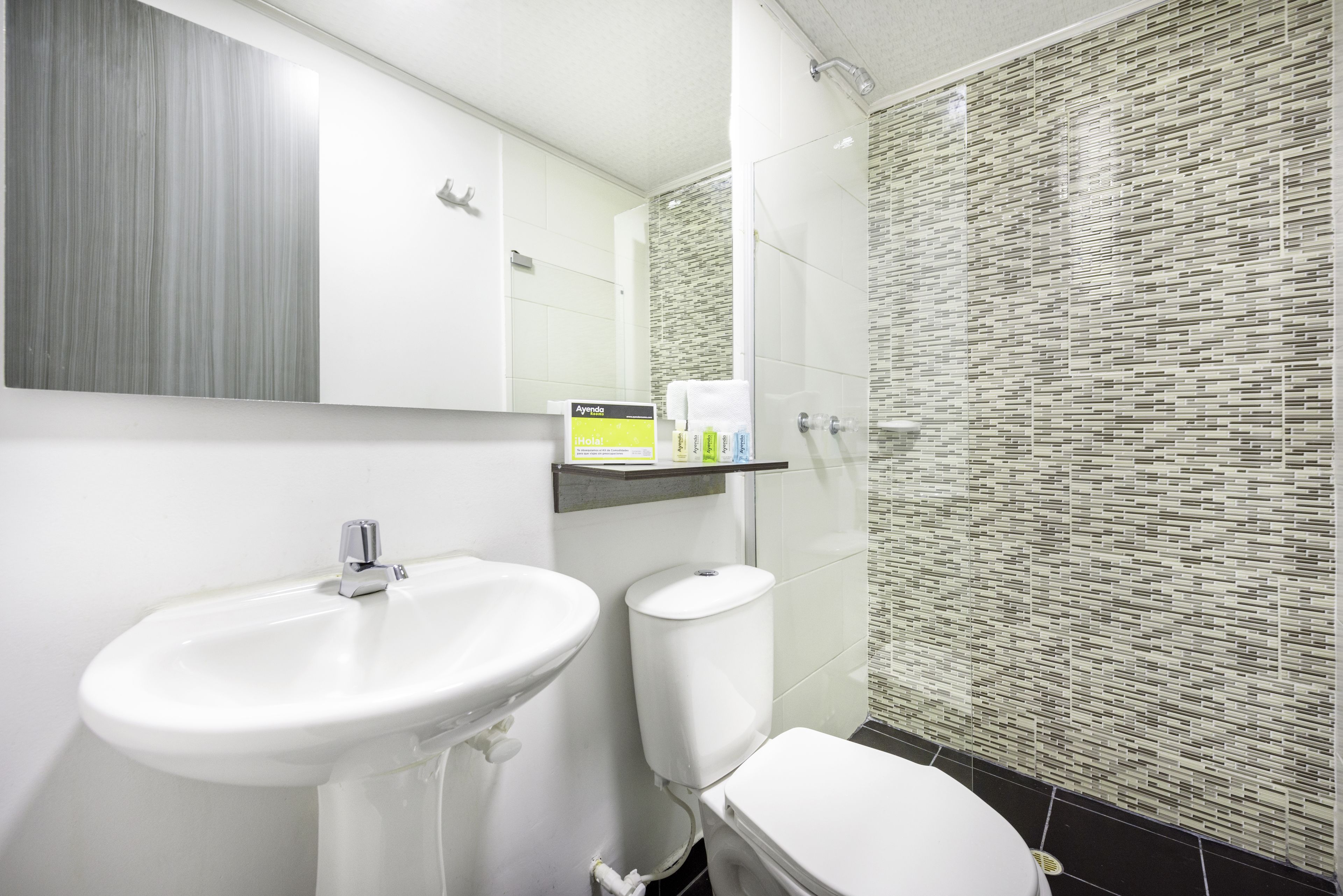 standard double room, private bathroom | 1 bedroom, premium bedding, laptop workspace, free wifi