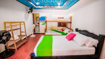 1 habitación, sábanas de algodón egipcio y ropa de cama de alta calidad