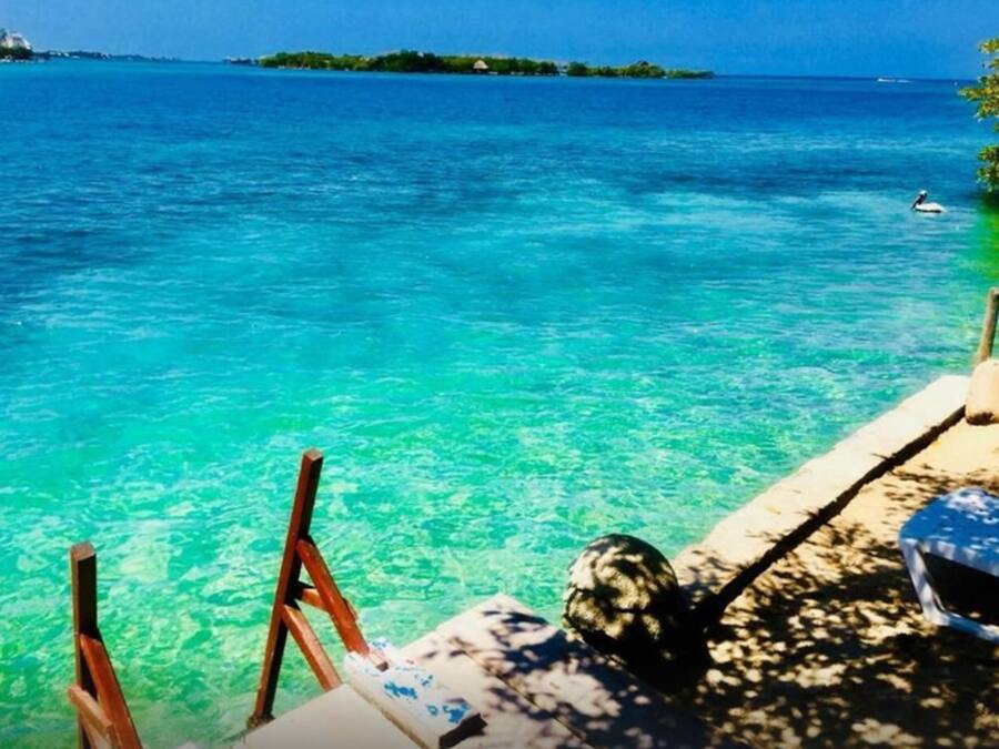 Private beach nearby, beach bar, fishing