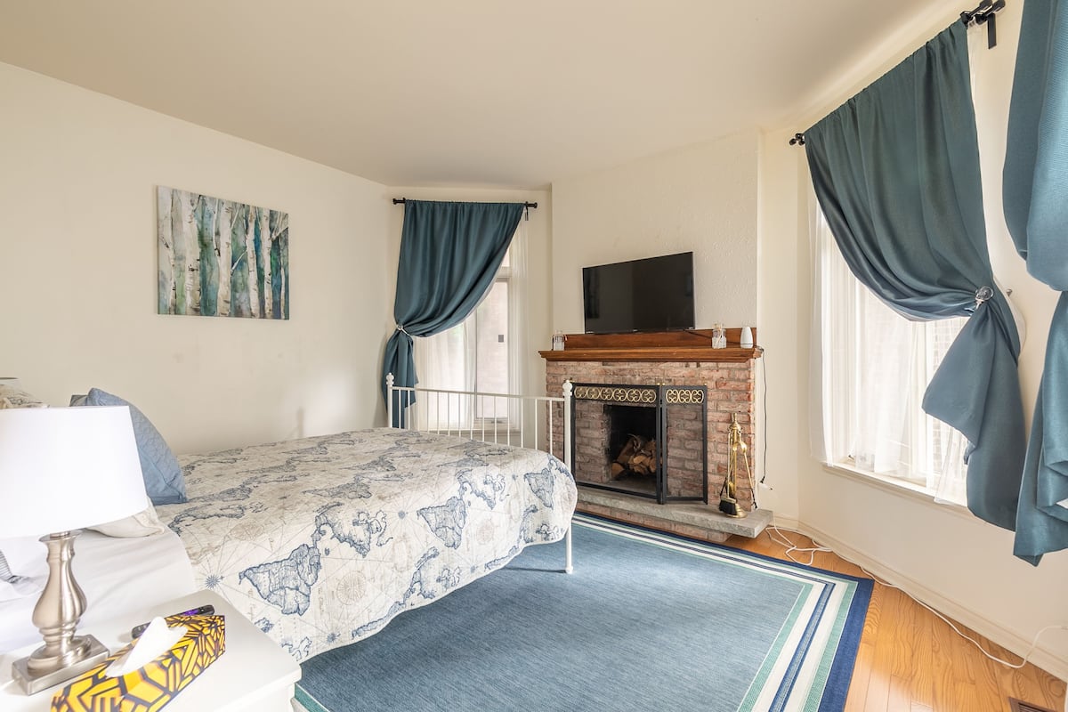 Comfort Double Room, 1 Queen Bed, Private Bathroom