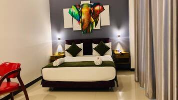 Deluxe-Dreibettzimmer, Mehrere Betten | 4 Schlafzimmer, hochwertige Bettwaren, individuell dekoriert