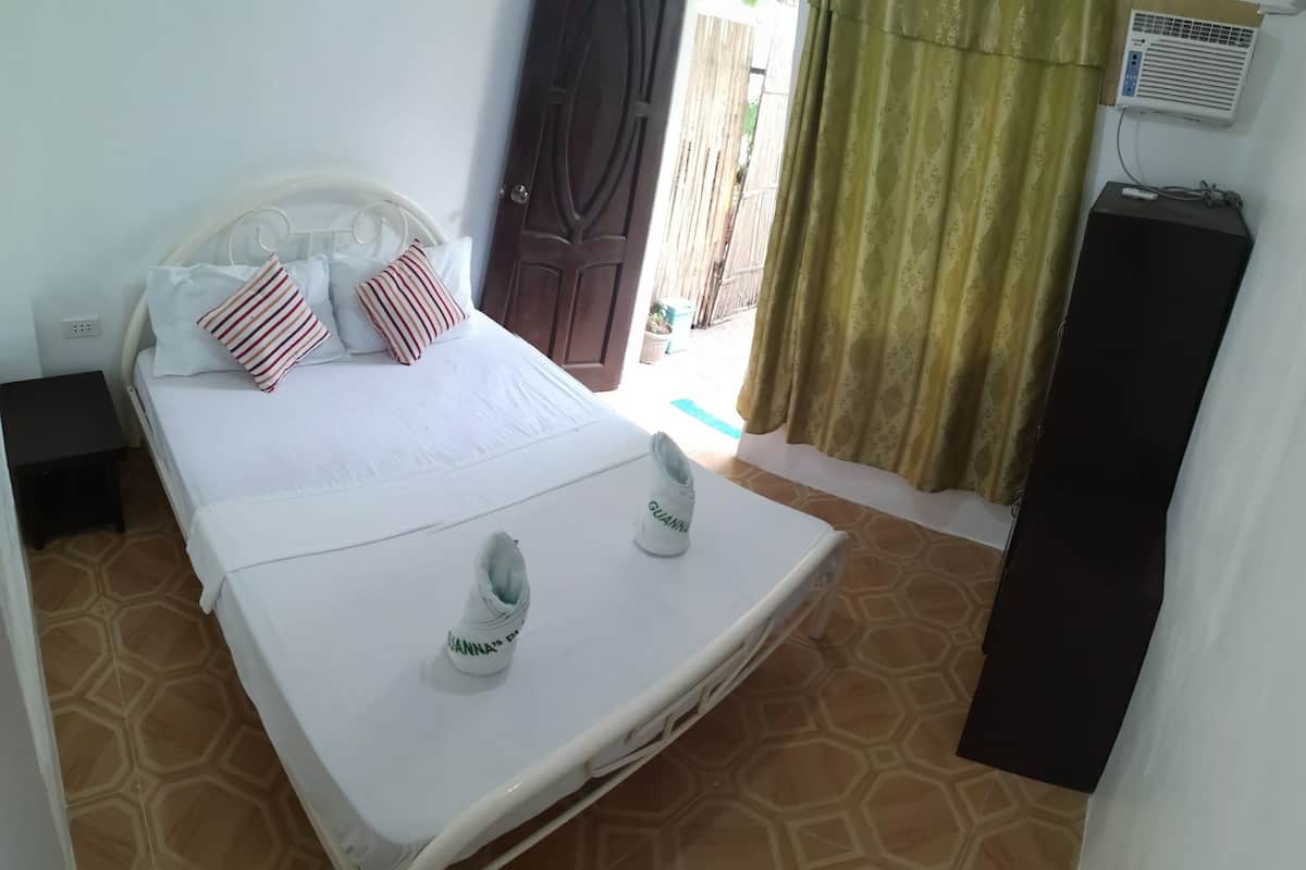 Standard Room, Private Bathroom, Ground Floor | Free WiFi, bed sheets