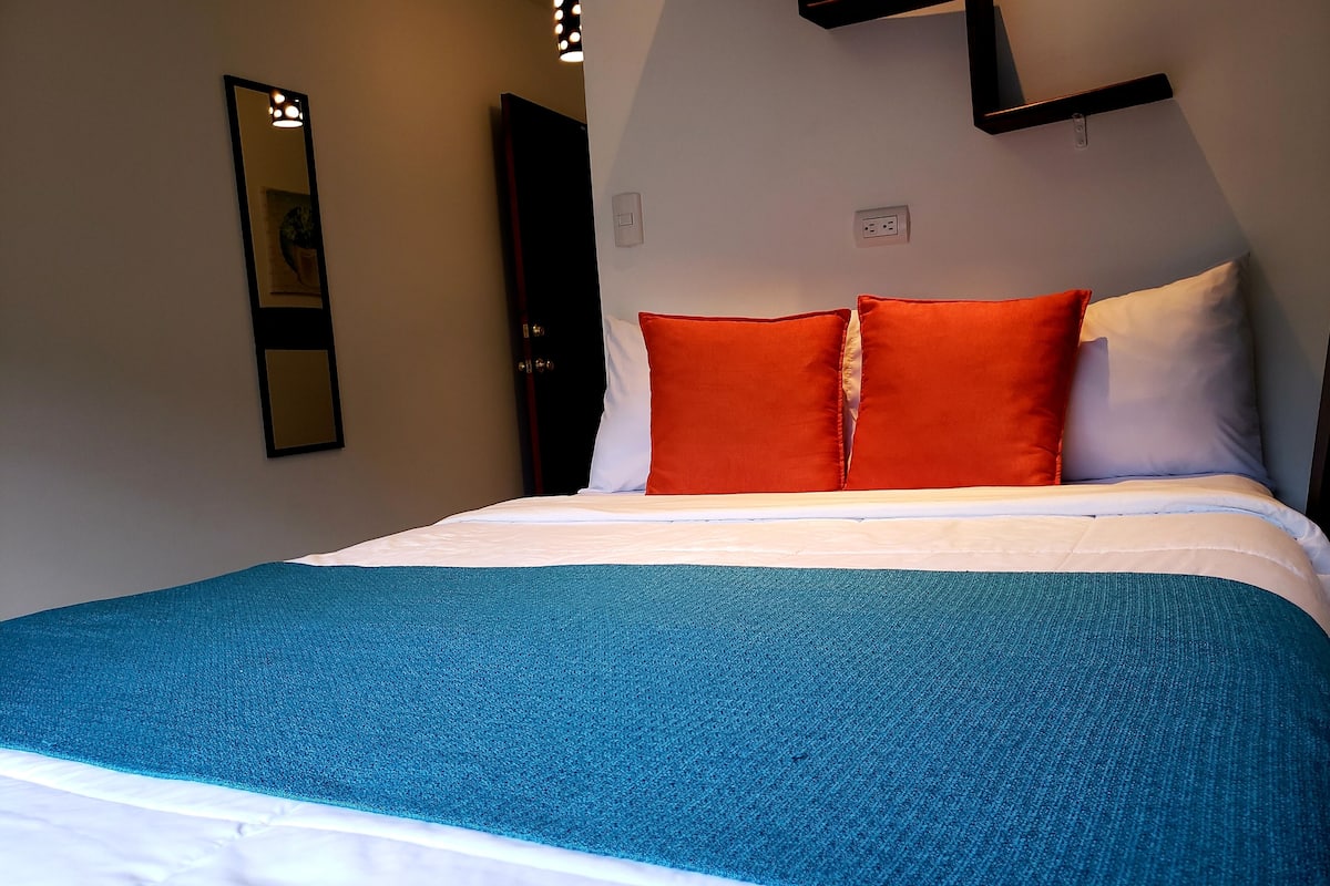 Hypo-allergenic bedding, Select Comfort beds, blackout curtains