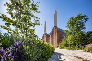 Point of interest - L'oscar London (London)