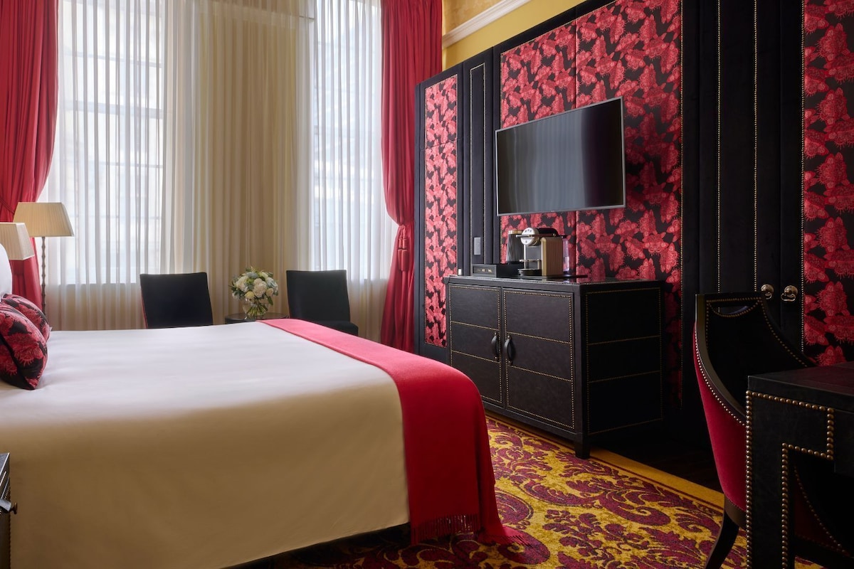 Superior-Zimmer | 1 Schlafzimmer, hochwertige Bettwaren, Daunenbettdecken, Minibar