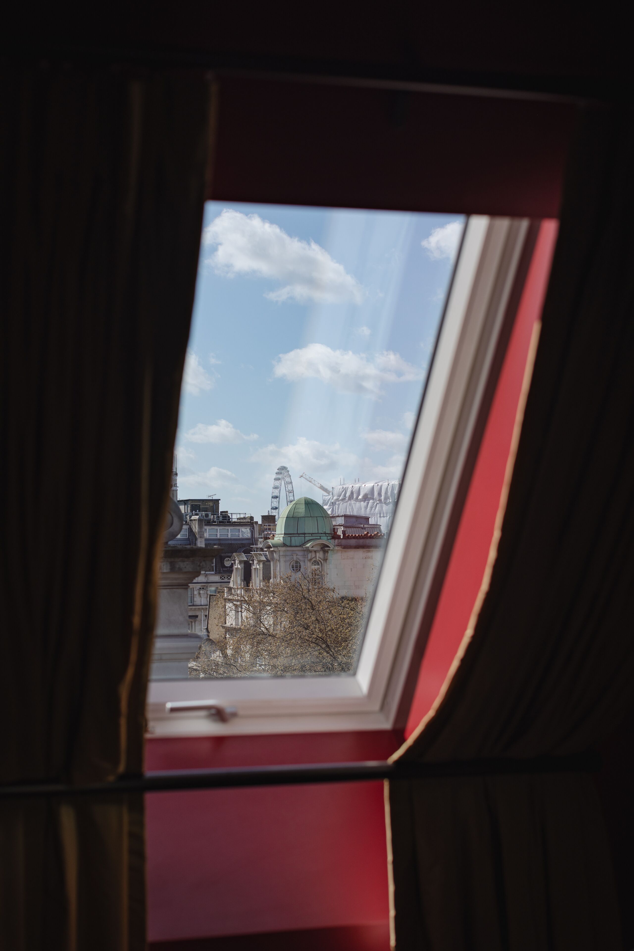 suite | 1 bedroom, premium bedding, minibar, in-room safe