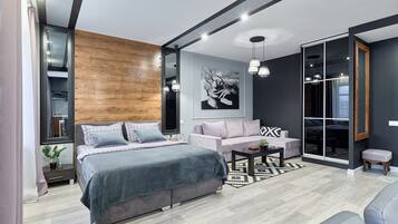 Luksusstudio (54 Bolshaya Vasilkovskaya Street) | Sengetøy av topp kvalitet, strykejern/-brett og wi-fi (inkludert)