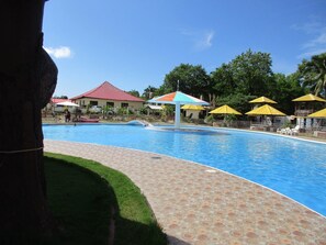 Indoor pool, outdoor pool