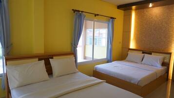 Standard Room for 6 People | Free WiFi