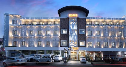 Kgees- HillTown Hotel