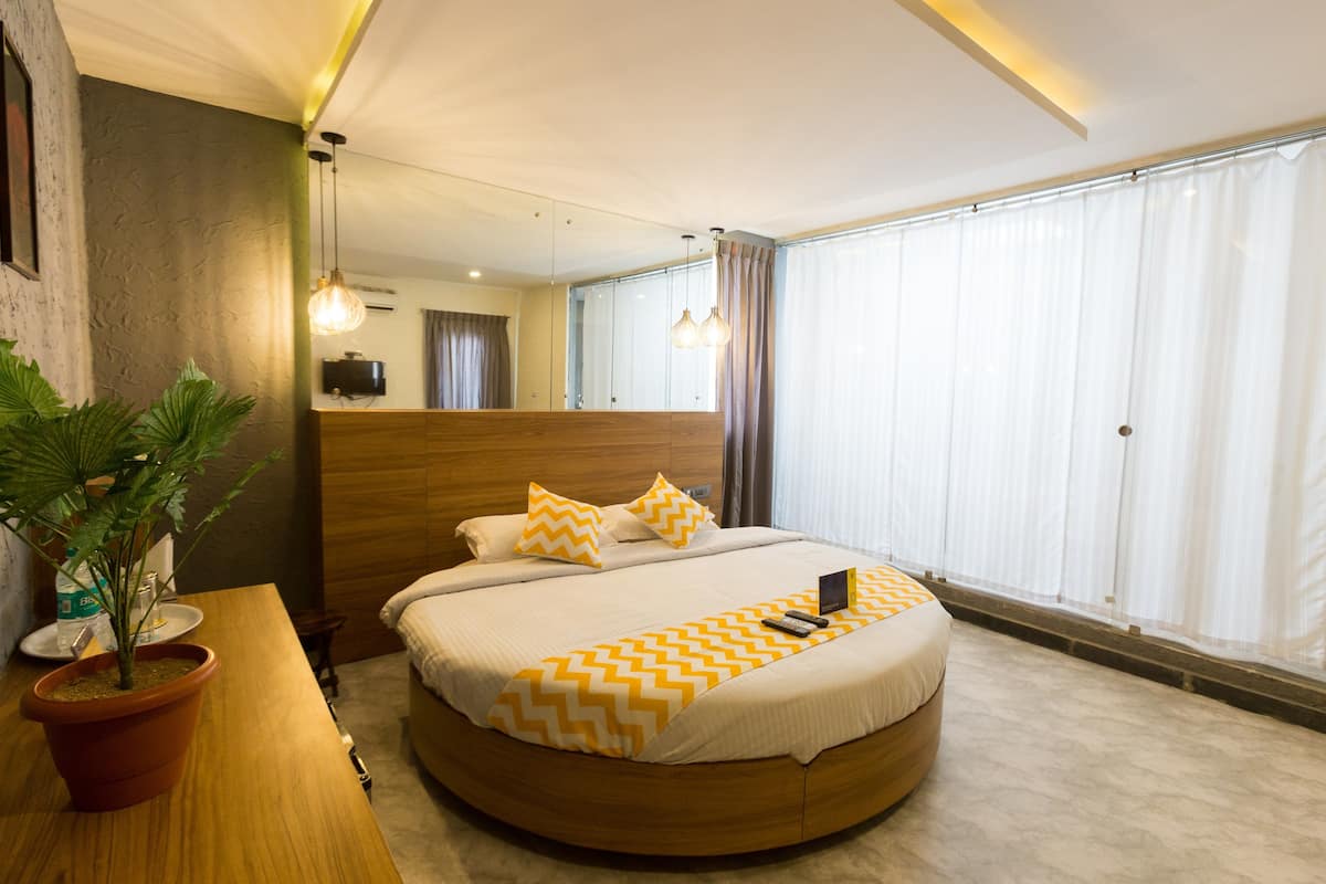 Deluxe Double Room, 1 Double Bed, Non Smoking | Free WiFi, wheelchair access