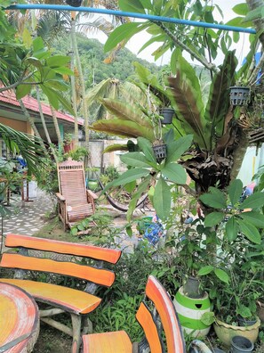 Terrace/patio - Casamarina Guest House (Ko Chang)