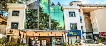 FabHotel Flamingo Anna Nagar
