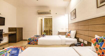 FabHotel Flamingo Anna Nagar