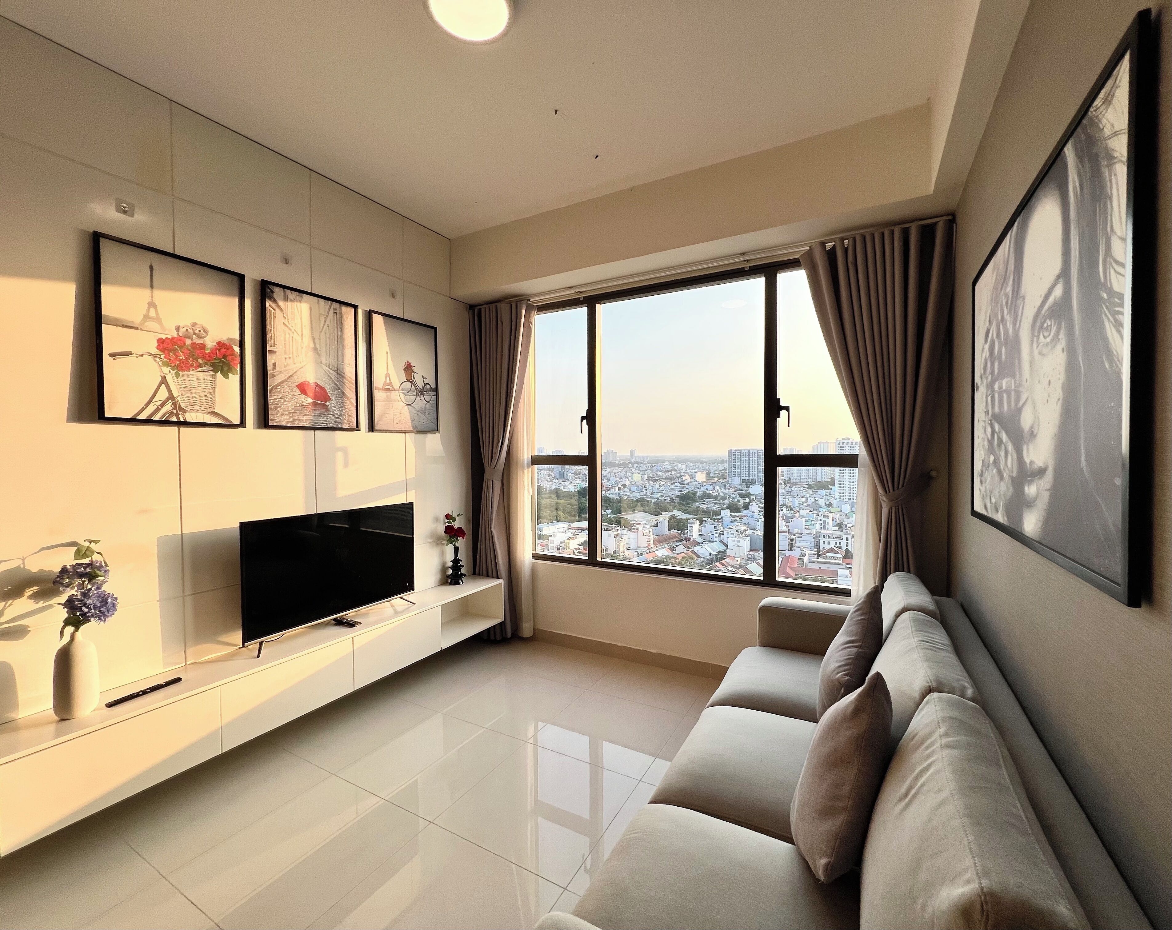 Apartment, 2 Bedrooms | Living area | Flat-screen TV, fireplace
