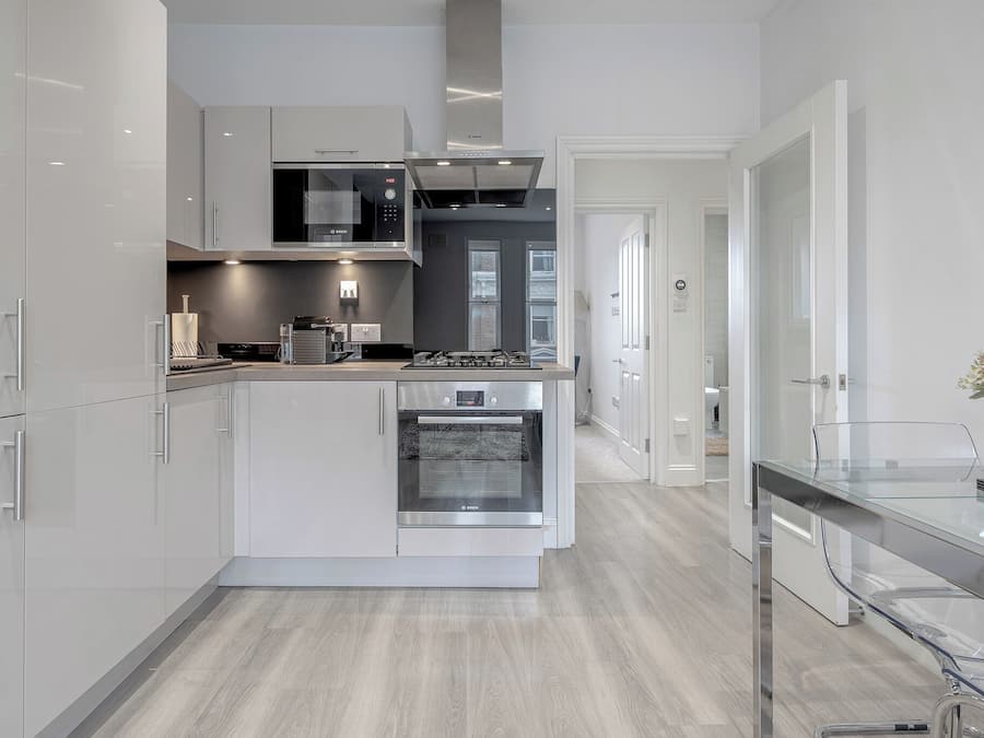 42-inch flat-screen TV with digital channels, TV, Netflix