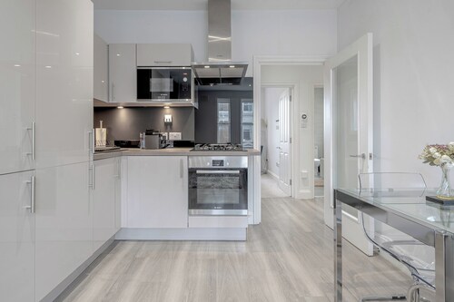 2 Bedroom Portobello Notting Hill Apartment