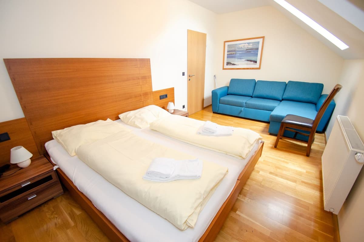 Aparthotel Post 9A with Sauna | Een kluis op de kamer, gratis wifi, beddengoed