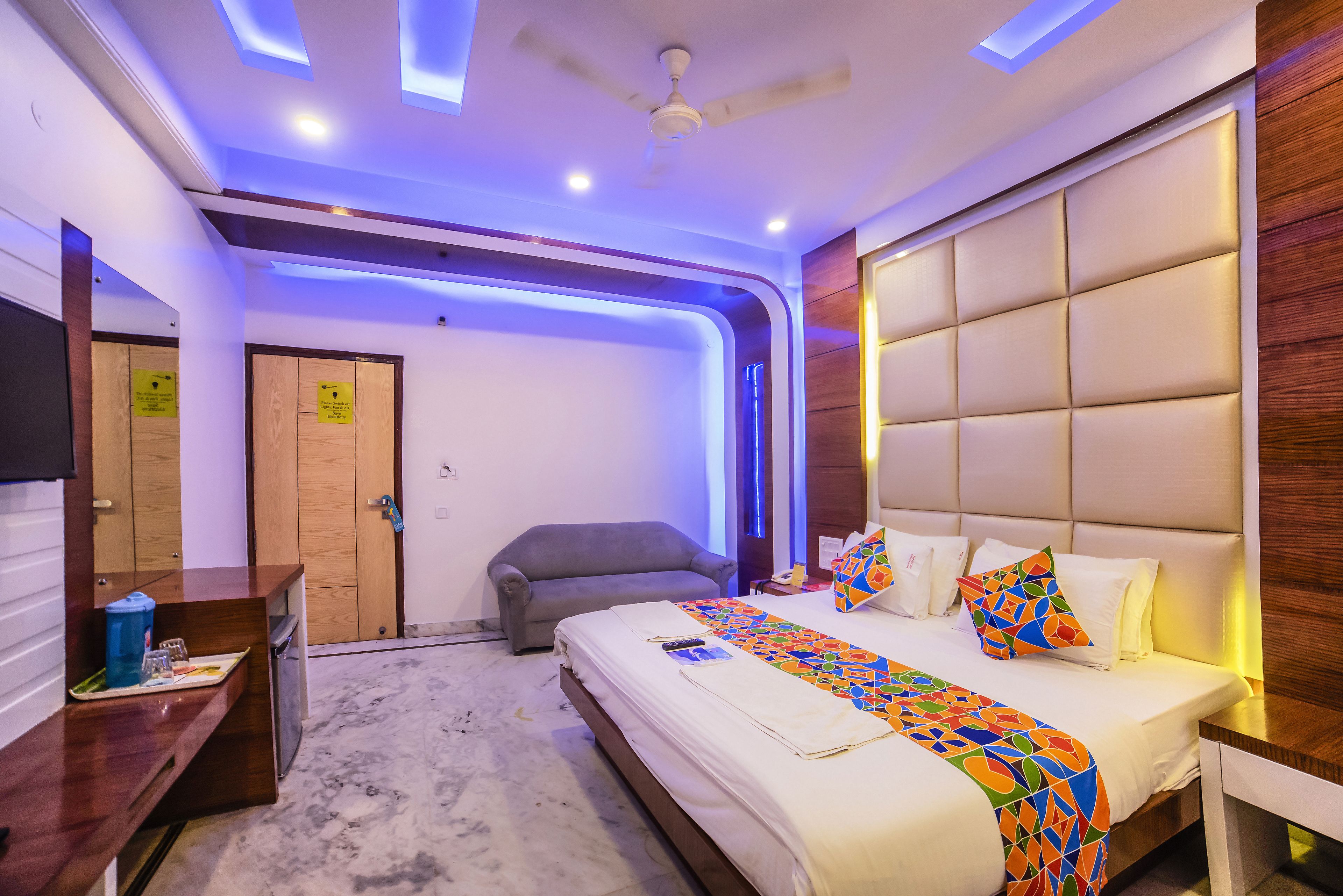 Desk, free WiFi, bed sheets, wheelchair access