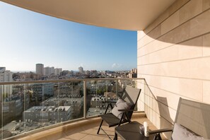 Balcony view - Luminous & Modern. Sea View and Parking (Bat Yam)