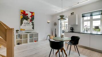 Ferienhaus, Annex | Eigene Küche | Kühlschrank, Mikrowelle, Herdplatte, Wasserkocher mit Kaffee-/Teezubehör
