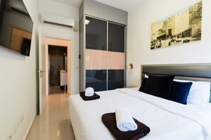 Apartamento clásico, 3 habitaciones | 3 dormitorios, tabla de planchar con plancha, cunas (de pago)