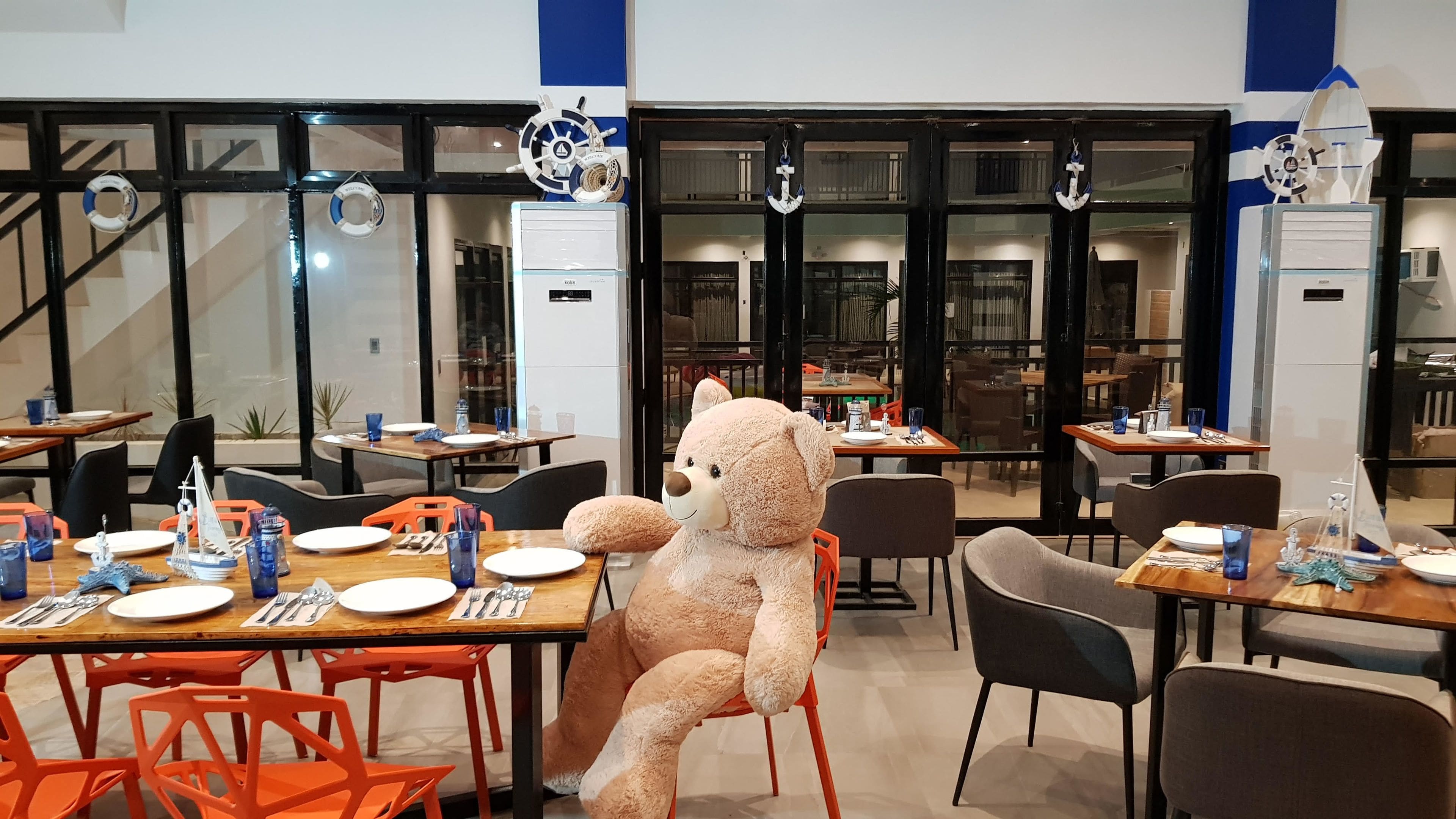 breakfast, lunch, dinner served; local cuisine