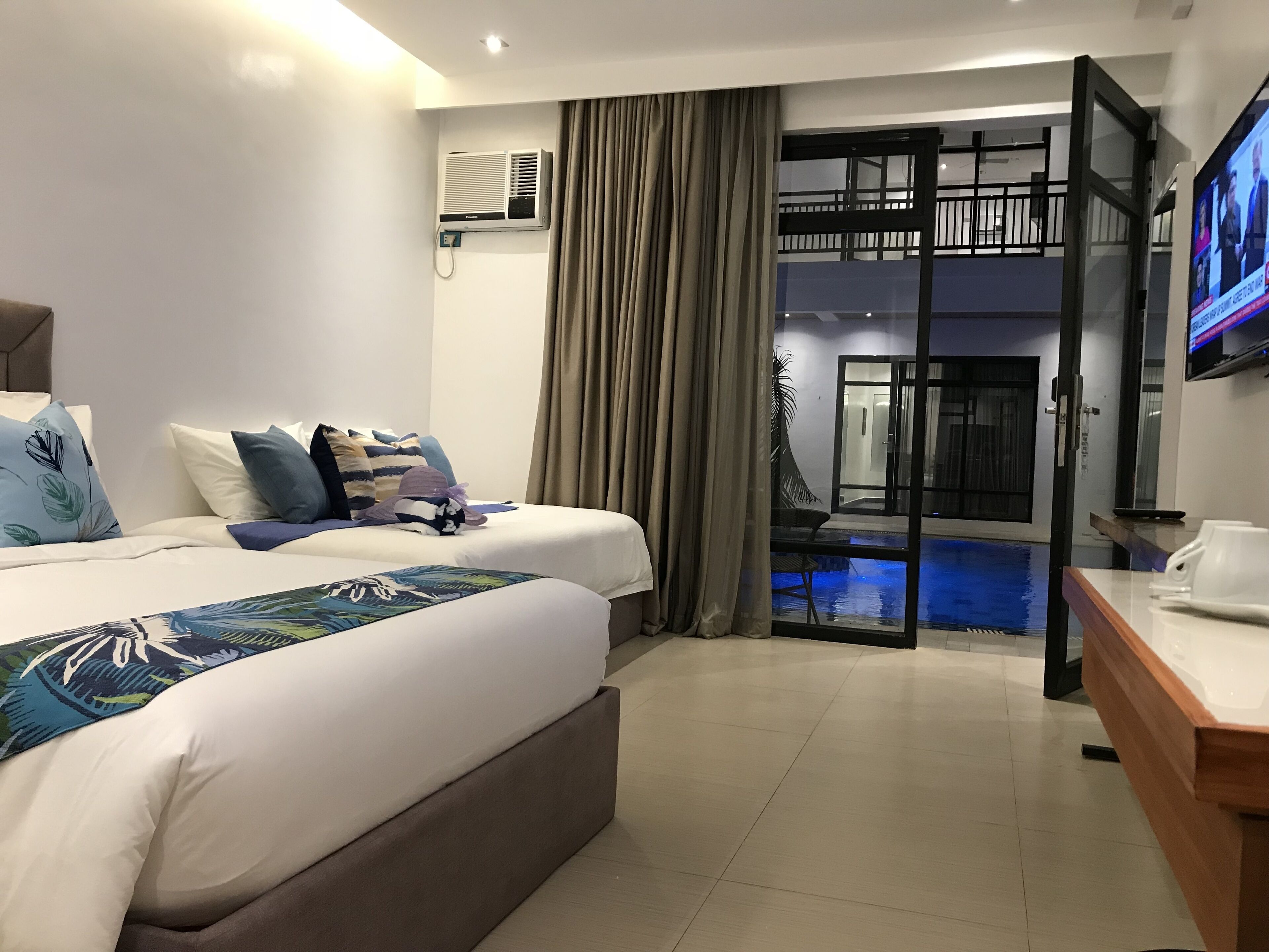 superior room | view from room