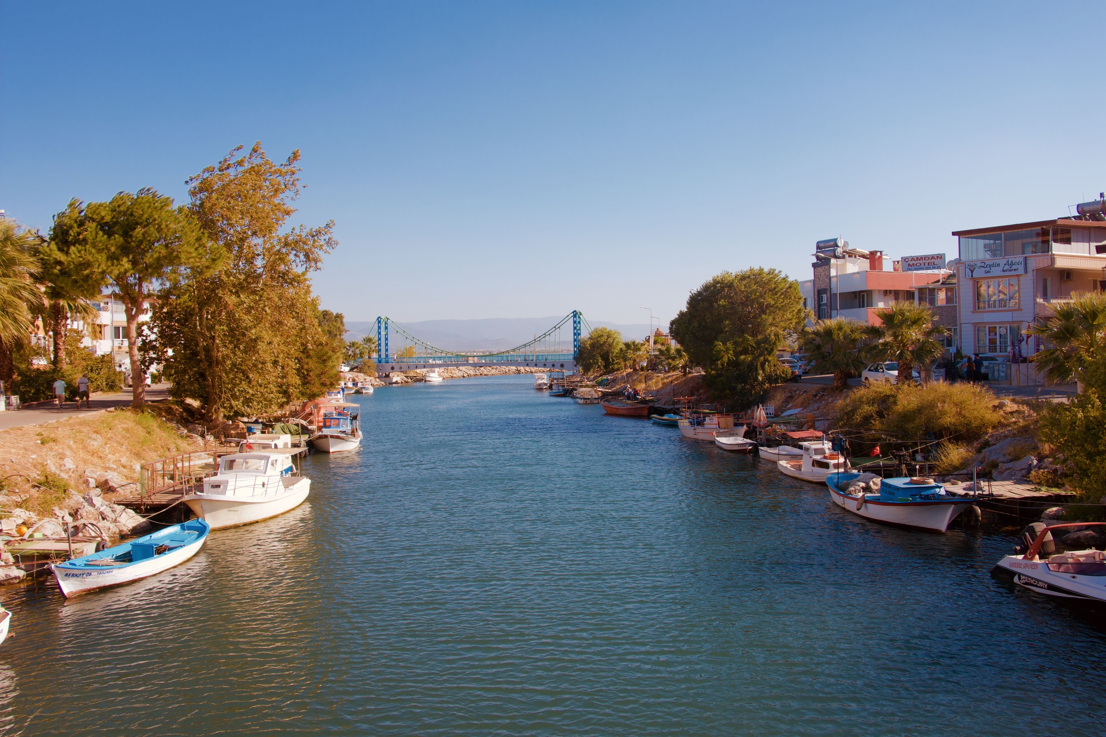 Göl manzarası