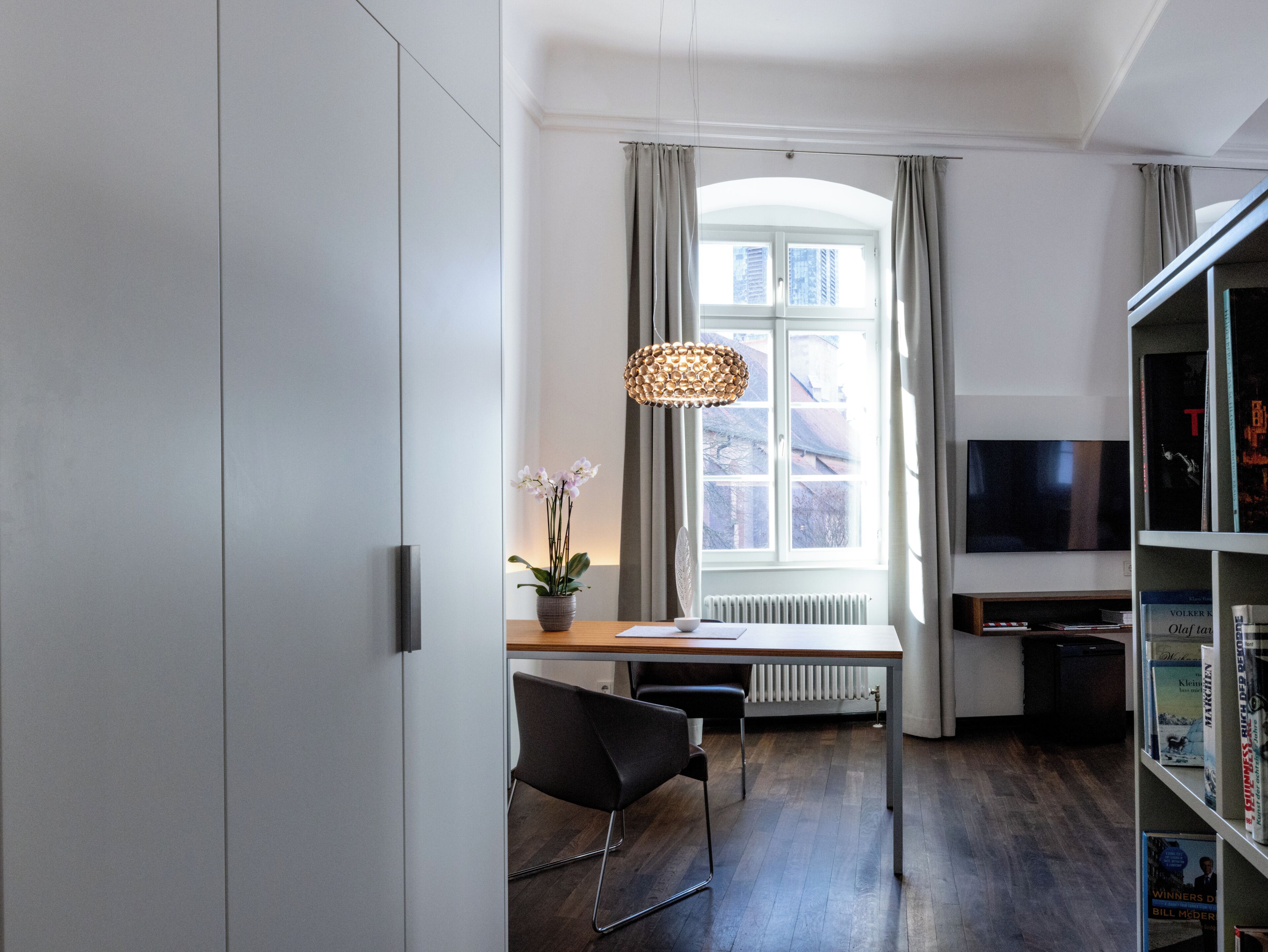 room (loft) | hypo-allergenic bedding, in-room safe, desk, free wifi