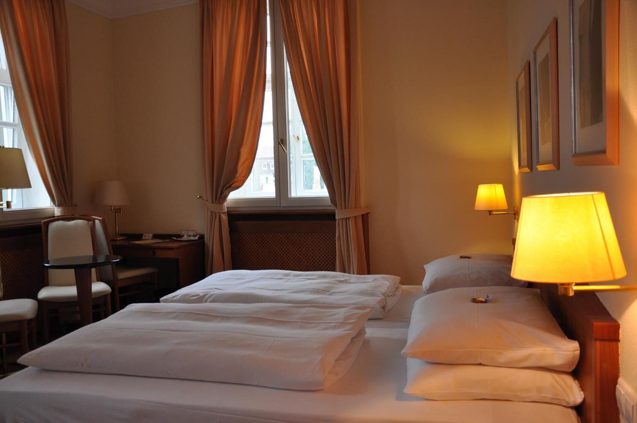 minibar, in-room safe, desk, free wifi