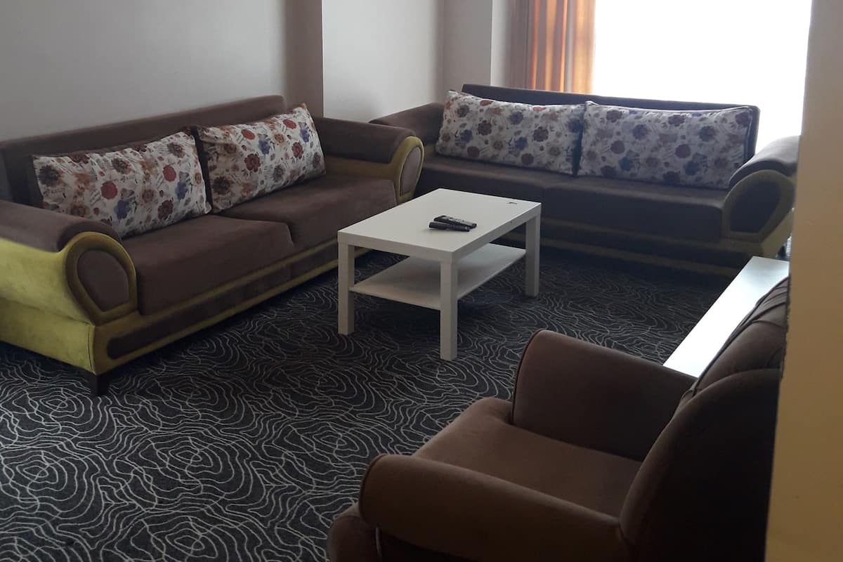 Apartment, Multiple Beds, Non Smoking | 1 bedroom, premium bedding, individually decorated