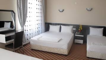 Minibar, free WiFi, bed sheets