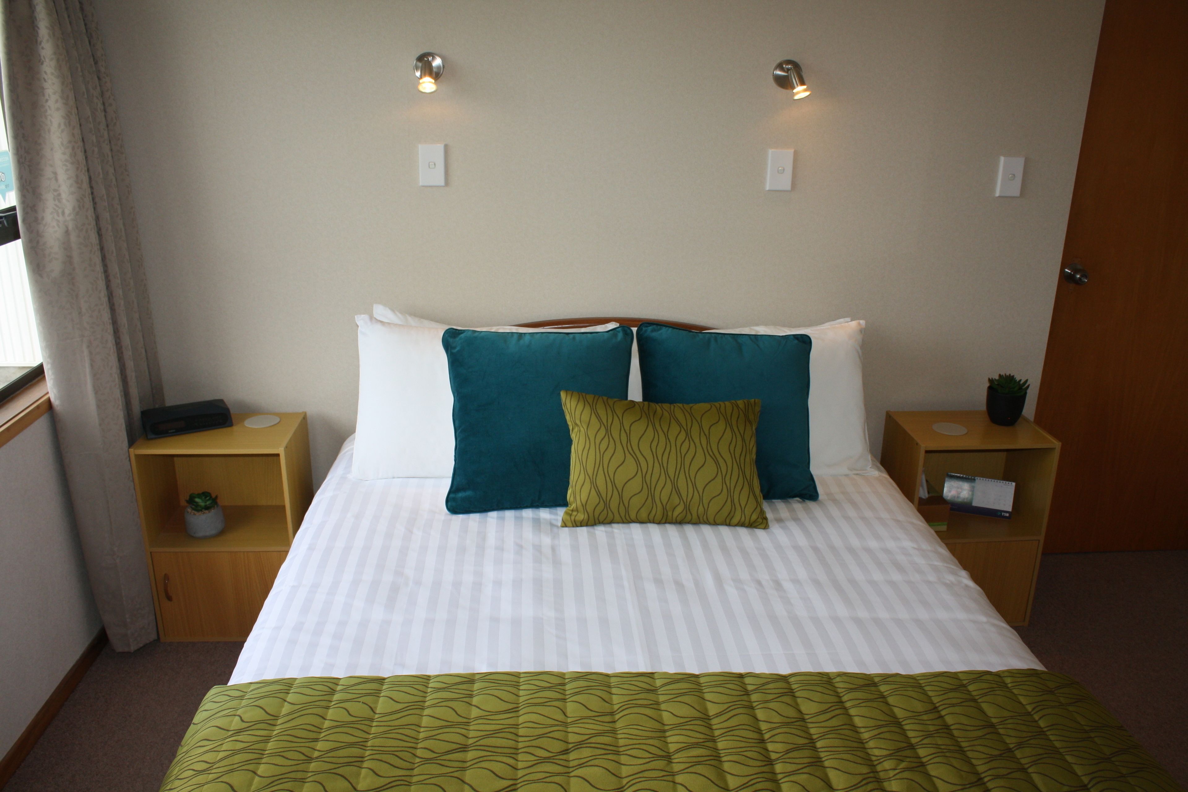 Dobbeltrom – comfort, 1 queensize-seng | Minibar, skrivebord, lydisolert og wi-fi (inkludert)