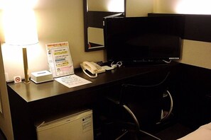 Premium bedding, free WiFi, bed sheets - Ai Hotel Oyama (Oyama)