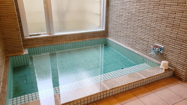 Sauna, bain à remous