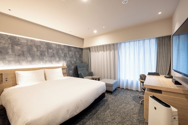 Superior Double Room, 1 King Bed, Non Smoking (24sqm) | Desk, free WiFi, bed sheets